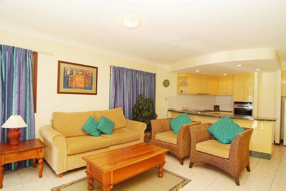 At Water'S Edge Resort Airlie Beach Exterior photo