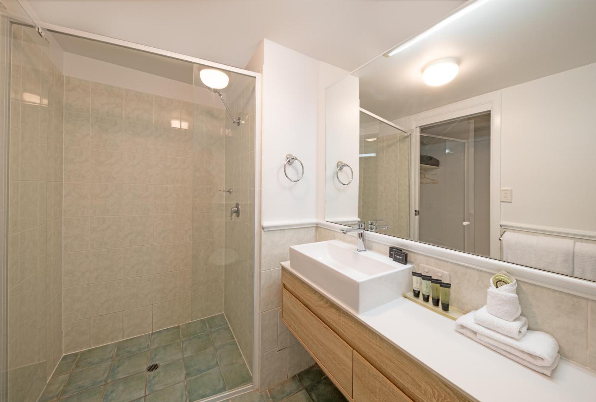 At Water'S Edge Resort Airlie Beach Exterior photo