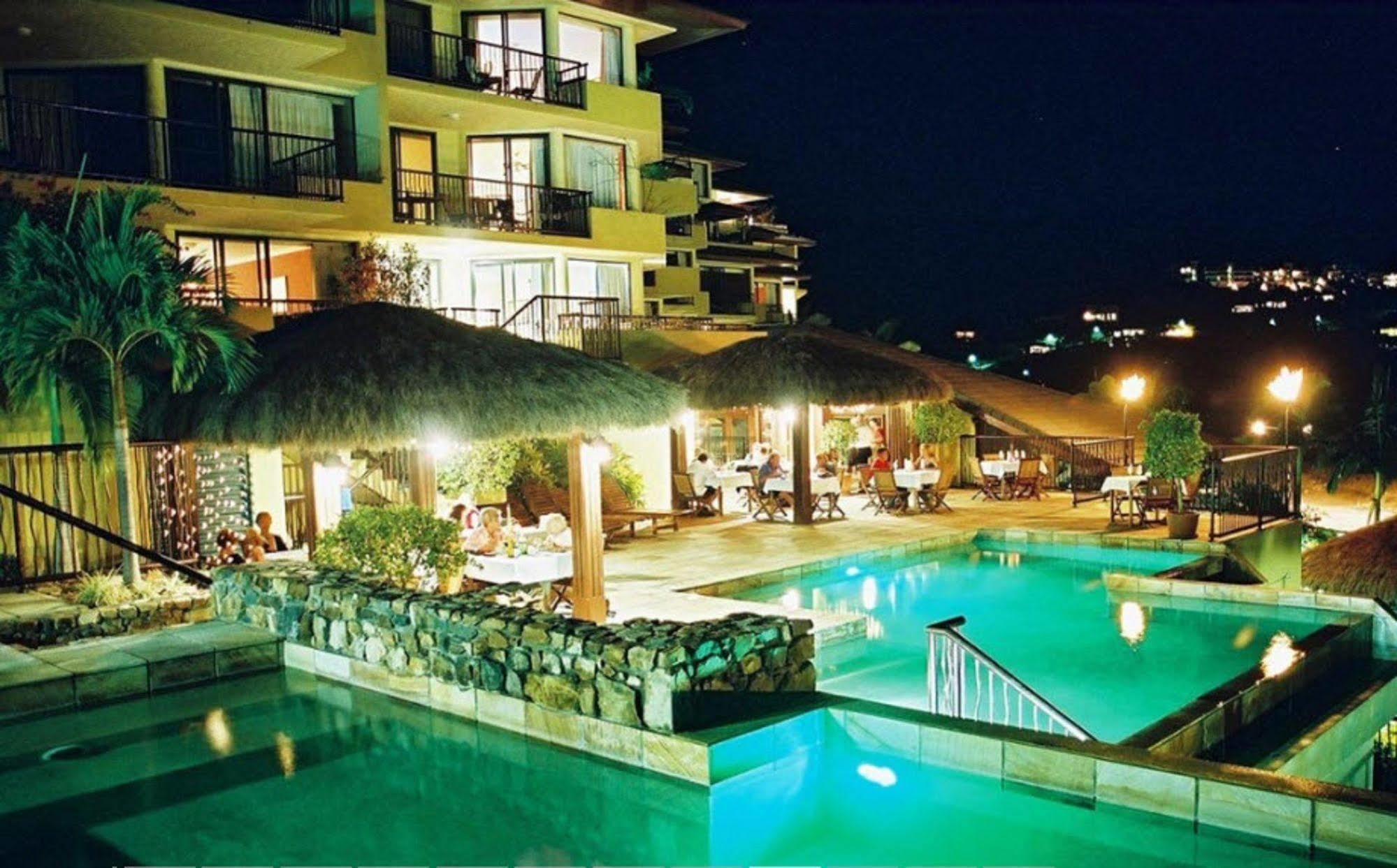 At Water'S Edge Resort Airlie Beach Exterior photo