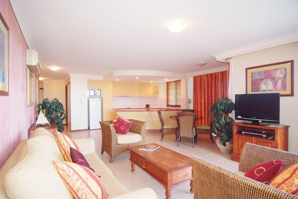 At Water'S Edge Resort Airlie Beach Exterior photo